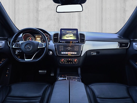 Mercedes-Benz GLE400 20 of 30