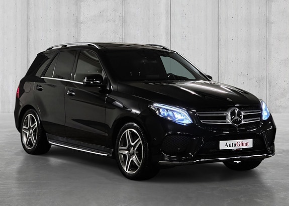 Mercedes-Benz GLE400 14 of 30