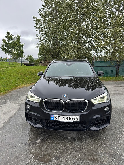 BMW X1 2 of 15