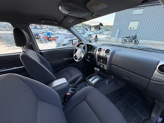 Isuzu D-max 16 of 24