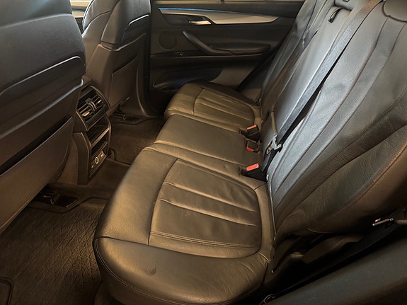 BMW X5 9 of 14