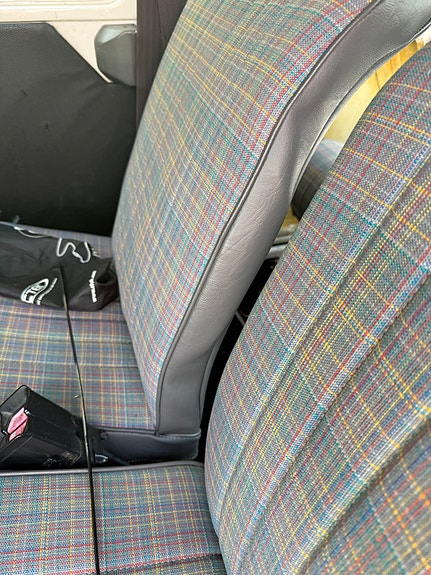 Citroen 2CV 6 of 12
