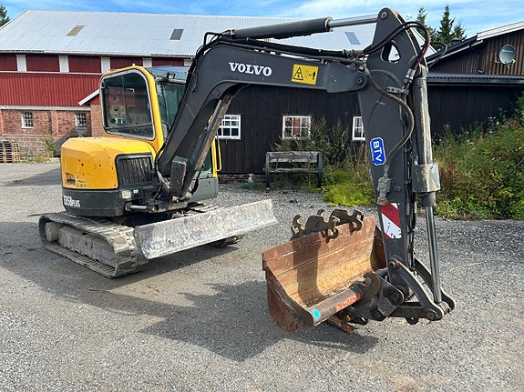 Volvo ECR58 PLUS 3 of 11