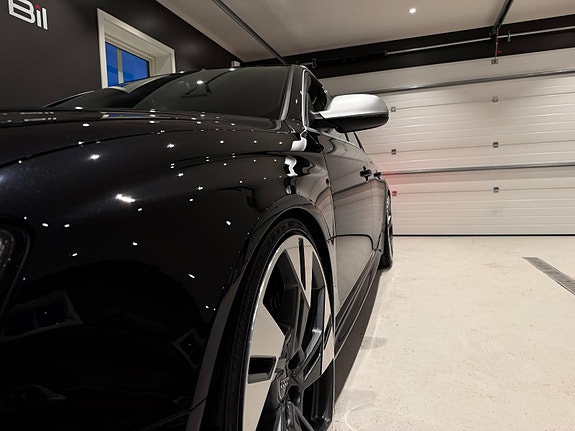 Audi RS4 29 of 30