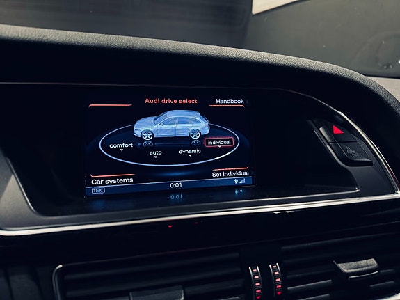 Audi RS4 25 of 30