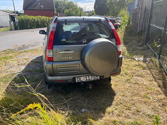 Honda CR-V 9 of 27