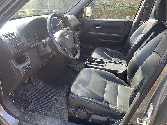 Honda CR-V 16 of 27