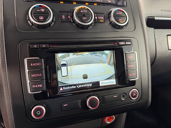 Volkswagen Touran 23 of 30