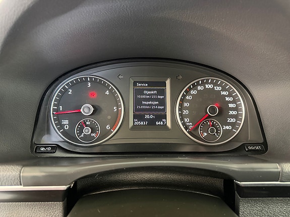 Volkswagen Touran 26 of 30