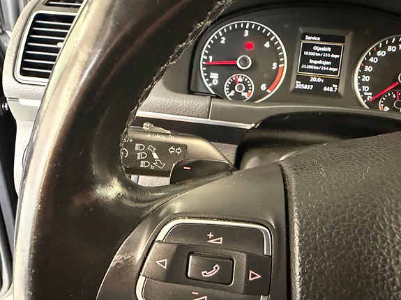 Volkswagen Touran 25 of 30