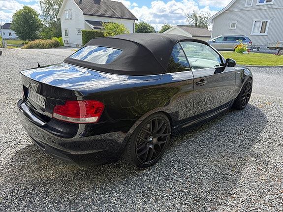 BMW 118d 8 of 25