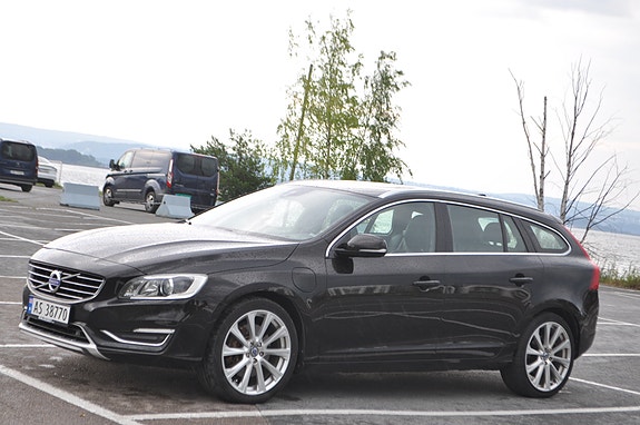 Volvo V60 12 of 28