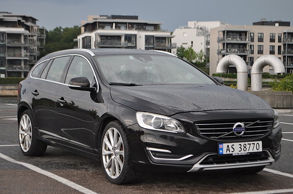 Volvo V60 3 of 28