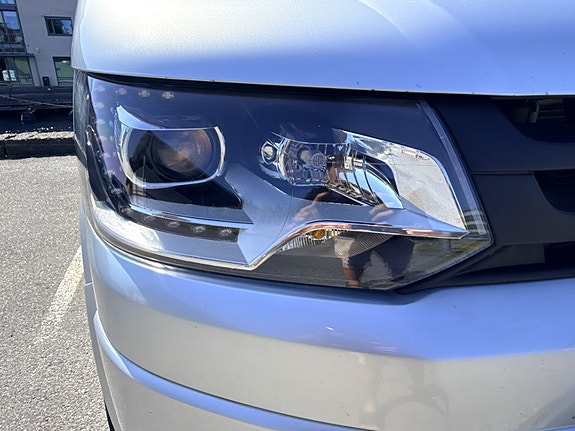 Volkswagen Transporter 22 of 30