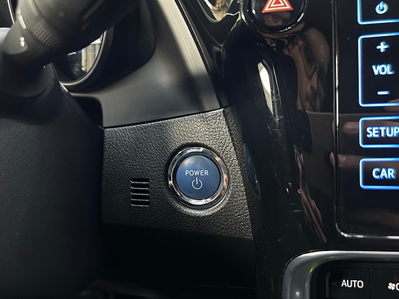 Toyota Auris 18 of 30