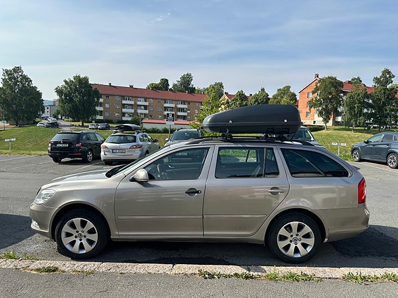 Skoda Octavia 5 of 14