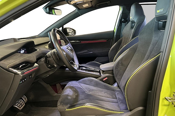 Skoda Enyaq Coupe RS 8 of 30