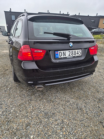 BMW 320d 7 of 15