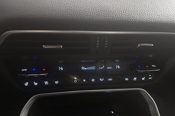 Mazda CX-60 15 of 26