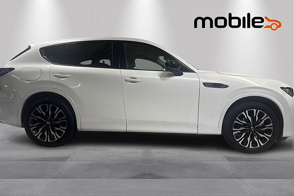 Mazda CX-60 2 of 26