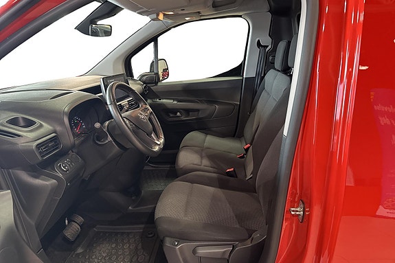 Opel Combo 8 of 24