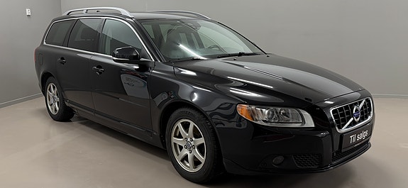 Volvo V70 3 of 24