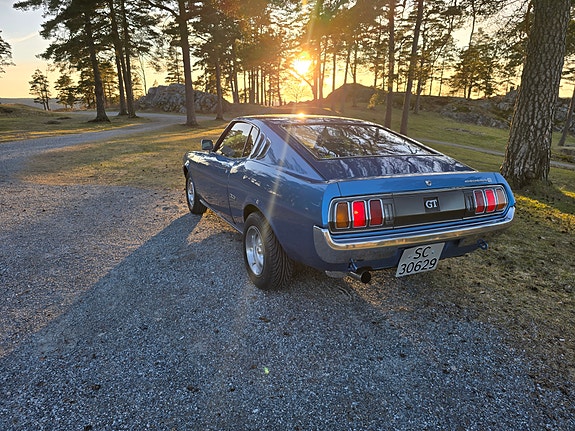 Toyota Celica 17 of 22