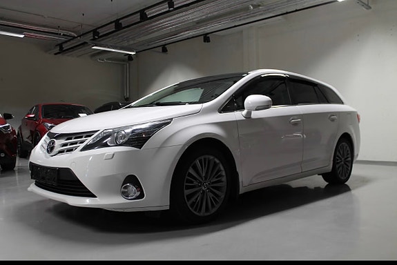 Toyota Avensis 10 of 30