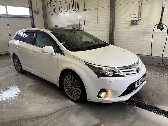 Toyota Avensis 21 of 30
