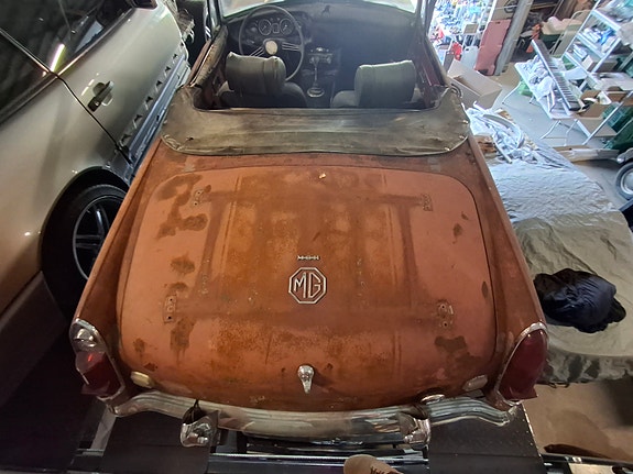 MG MGB 6 of 19