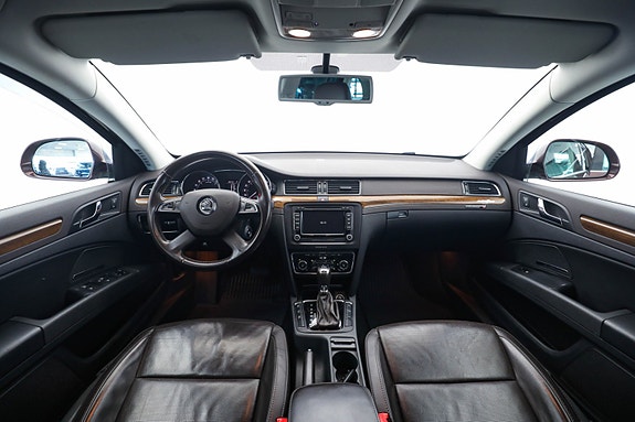 Skoda Superb 21 of 30