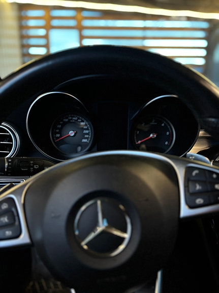 Mercedes-Benz C250 d 23 of 26