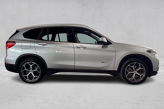 BMW X1 6 of 27