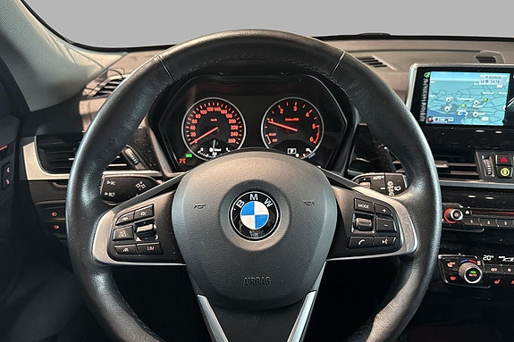 BMW X1 11 of 27