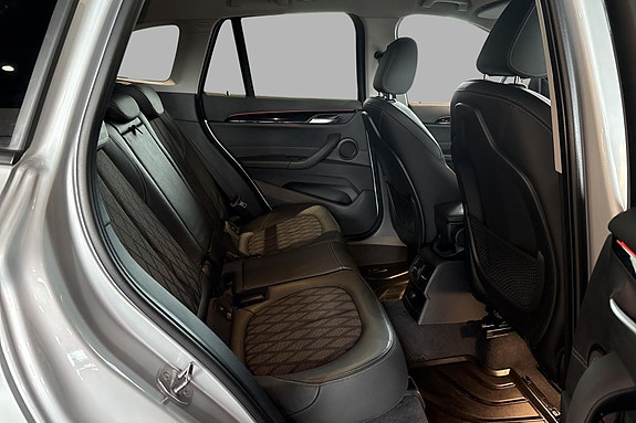 BMW X1 16 of 27