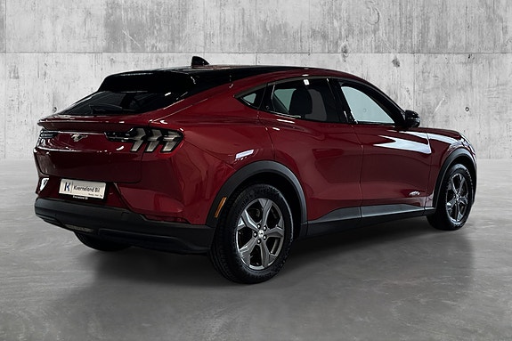 Ford Mustang Mach-E 5 of 22
