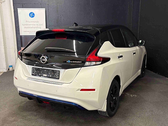 Nissan Leaf 7 of 26