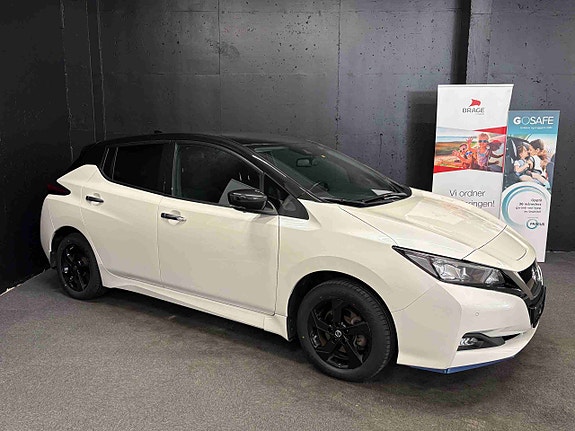 Nissan Leaf 2 of 26