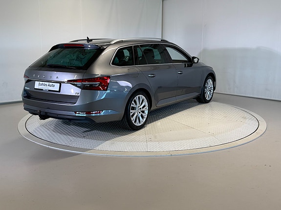 Skoda Superb 3 of 30