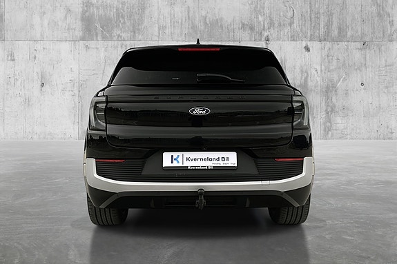 Ford Explorer 6 of 27