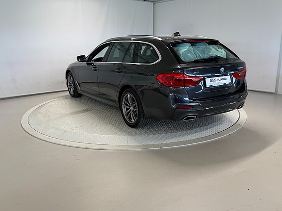 BMW 4 of 30