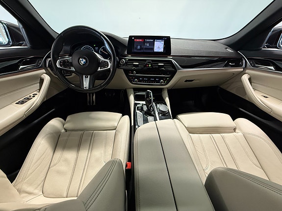 BMW 5 of 30