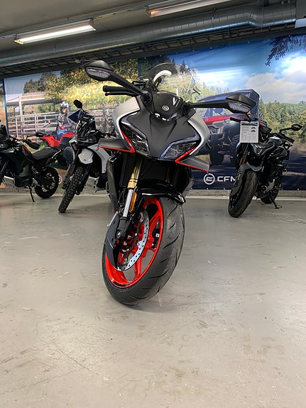 CFMOTO SR450 KAMPANJE!! 2 of 11