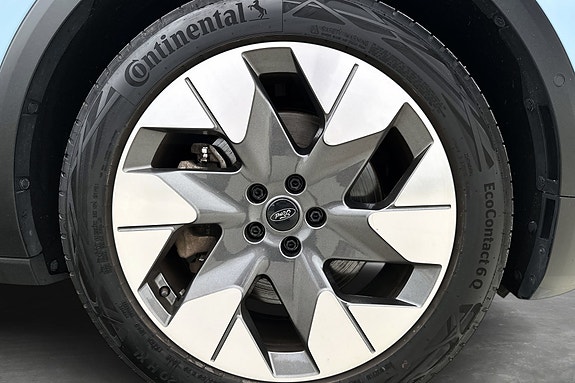 Ford Explorer 8 of 28
