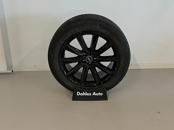 Audi e-tron 9 of 30