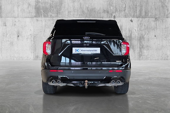 Ford Explorer 7 of 28