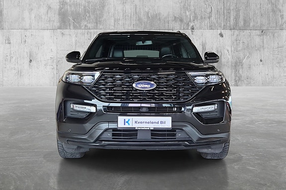 Ford Explorer 3 of 28