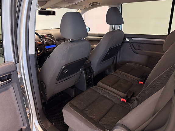 Volkswagen Touran 28 of 30