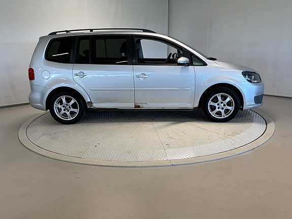 Volkswagen Touran 11 of 30