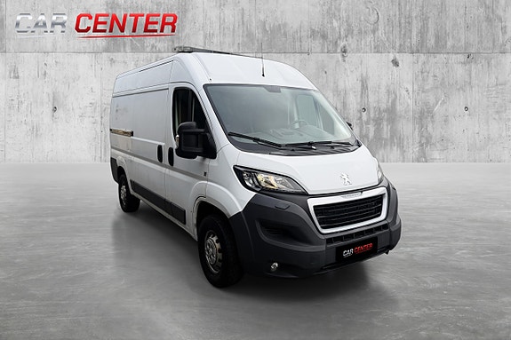 Peugeot Boxer 335 16 of 30
